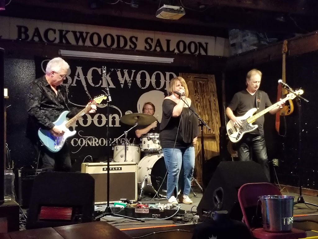 Backwoods Saloon | restaurant | 230 Lexington Ct, Conroe, TX 77385, USA | 9362730203 OR +1 936-273-0203