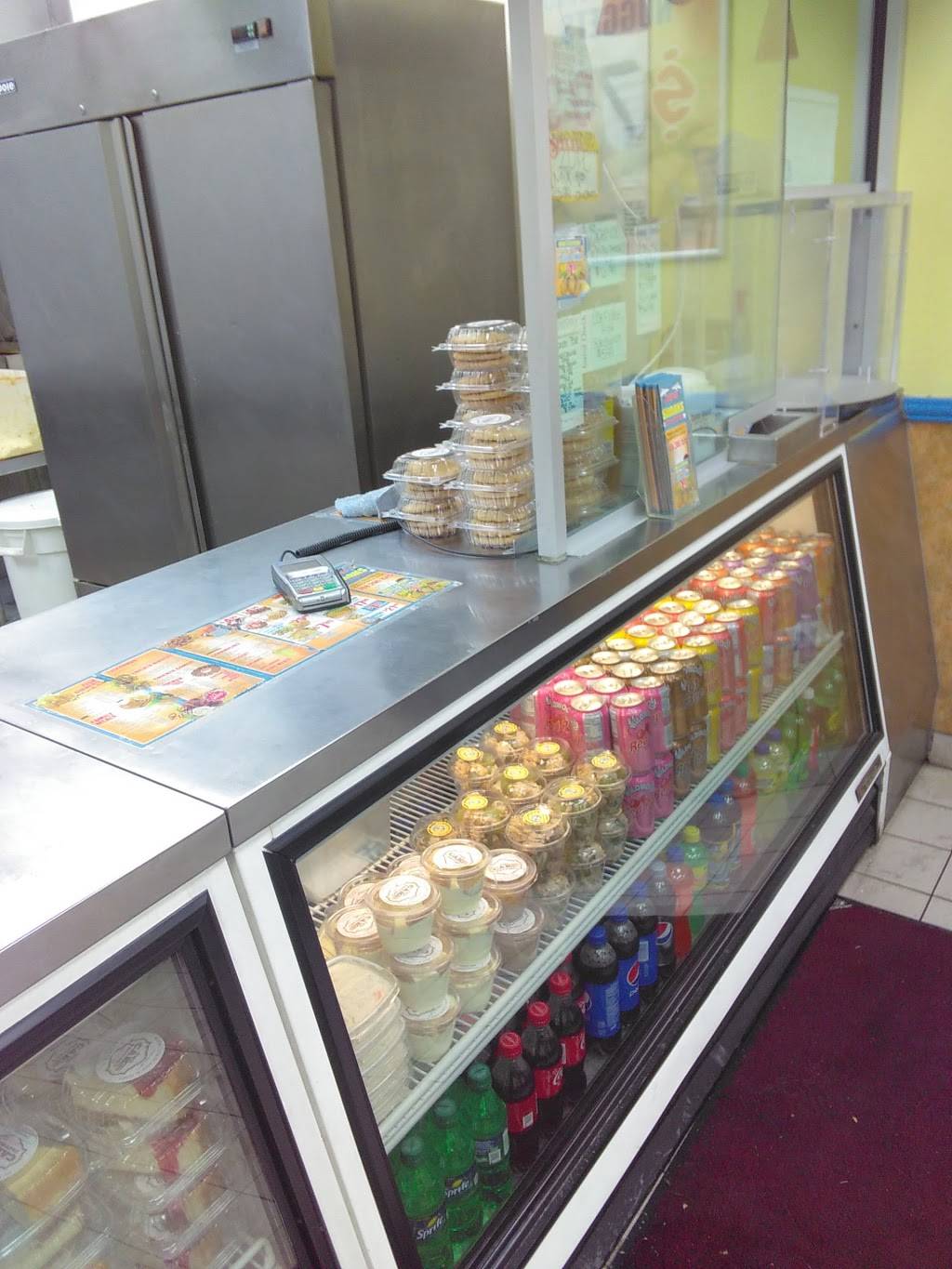 Sharks Fish & Chicken | restaurant | 18226 Halsted St, Homewood, IL 60430, USA | 7082061515 OR +1 708-206-1515