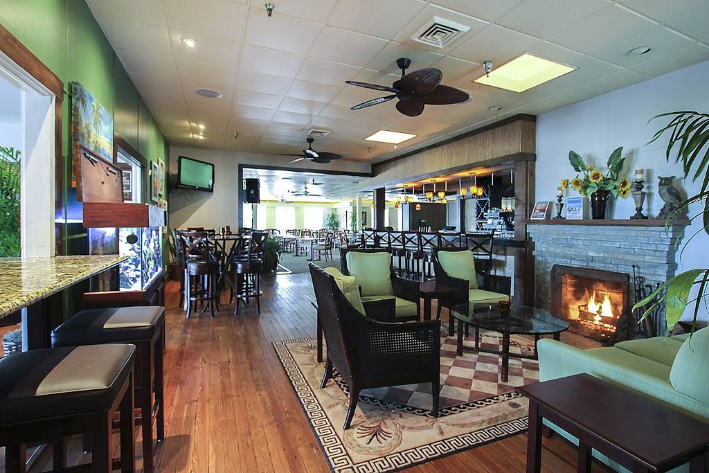 Traditions On the Beach | night club | 3111 W Gulf Dr, Sanibel, FL 33957, USA | 2394724559 OR +1 239-472-4559