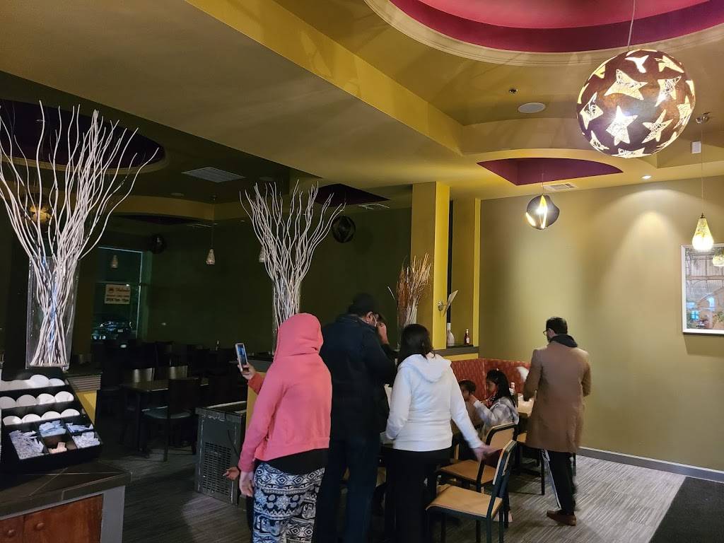 Habeebs Grill | restaurant | 458 Elizabeth Ave, Somerset, NJ 08873, USA | 7325846992 OR +1 732-584-6992