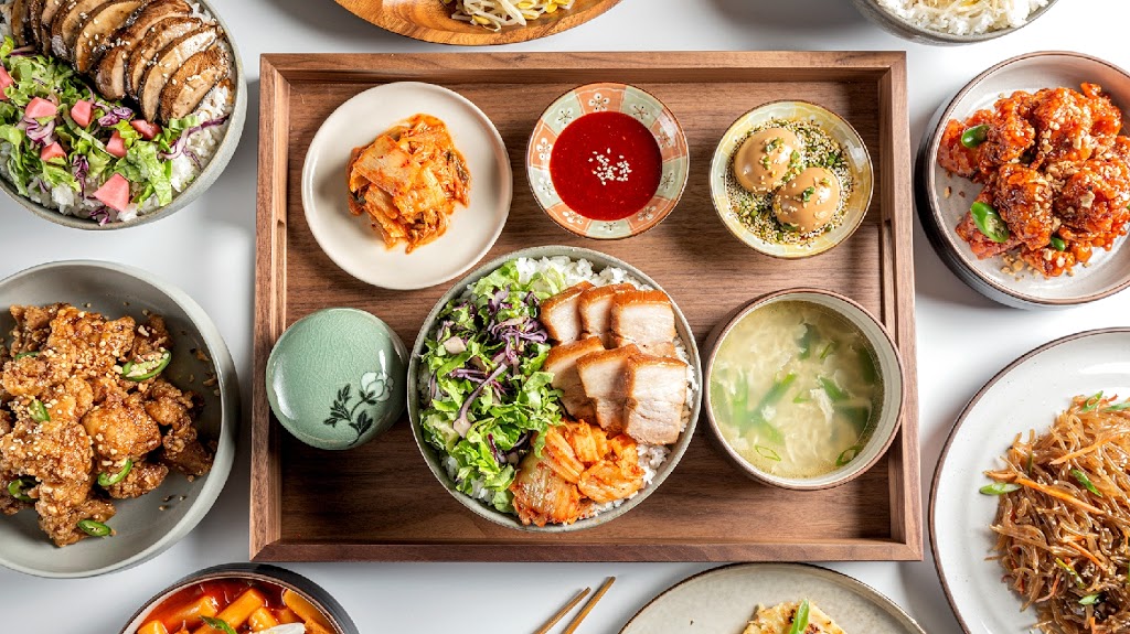 Beyond Rice | restaurant | 135 N Kedzie Ave, Chicago, IL 60612, USA | 7733400739 OR +1 773-340-0739