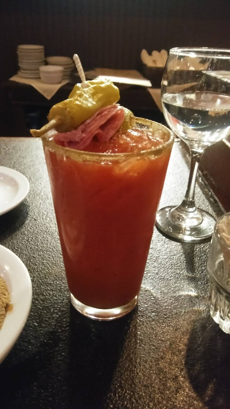 Nonna Rosas Ristorante Italiano | restaurant | 4168 W Broadway Ave, Minneapolis, MN 55422, USA | 7635373700 OR +1 763-537-3700