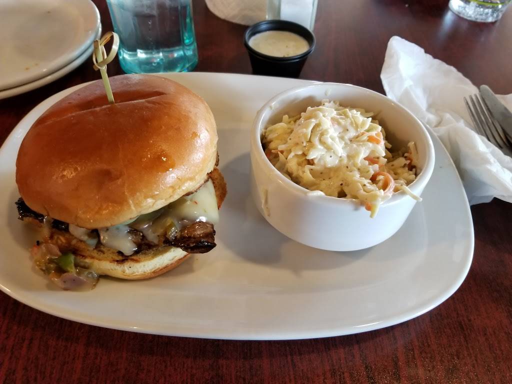 Buffalo Wings & Rings | restaurant | 3020 Floyd Ave #601, Modesto, CA 95355, USA | 2095519464 OR +1 209-551-9464