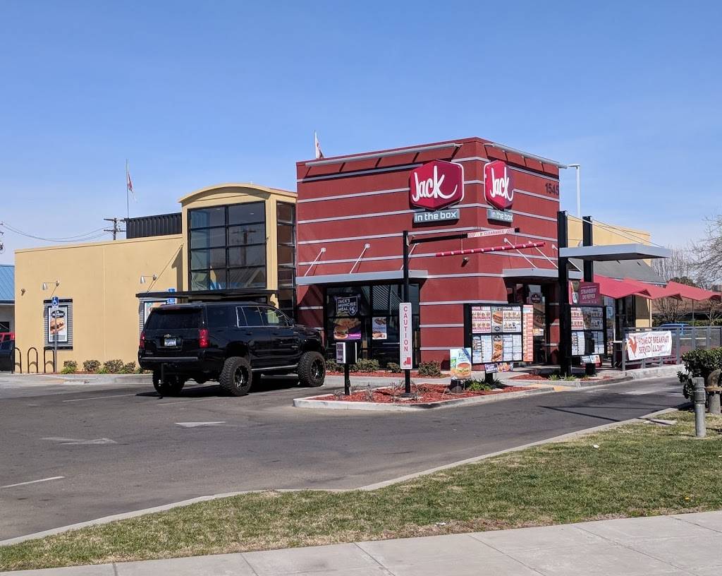 Jack in the Box | restaurant | 1545 E Yosemite Ave, Madera, CA 93638, USA | 5596645138 OR +1 559-664-5138