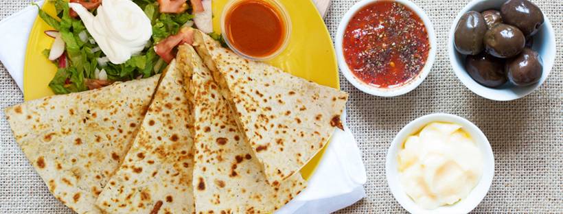 Los Tres Hermanos Latin Food | restaurant | 607 Frederick Rd, Catonsville, MD 21228, USA | 4434884862 OR +1 443-488-4862