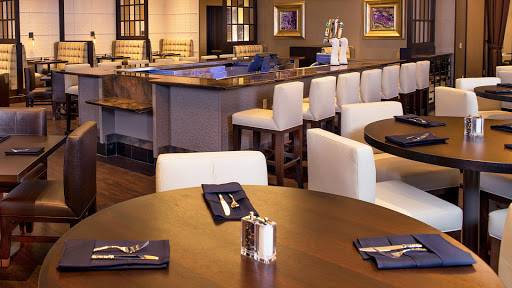 The Spotted Horse Tavern & Dining Parlor | restaurant | 2235 Creswell Ln, Opelousas, LA 70570, USA | 3375943023 OR +1 337-594-3023