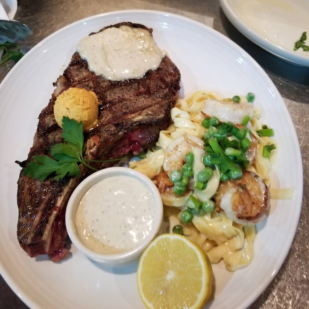 Carrabbas Italian Grill | restaurant | 6909 SW 18th St, Boca Raton, FL 33433, USA | 5615448838 OR +1 561-544-8838