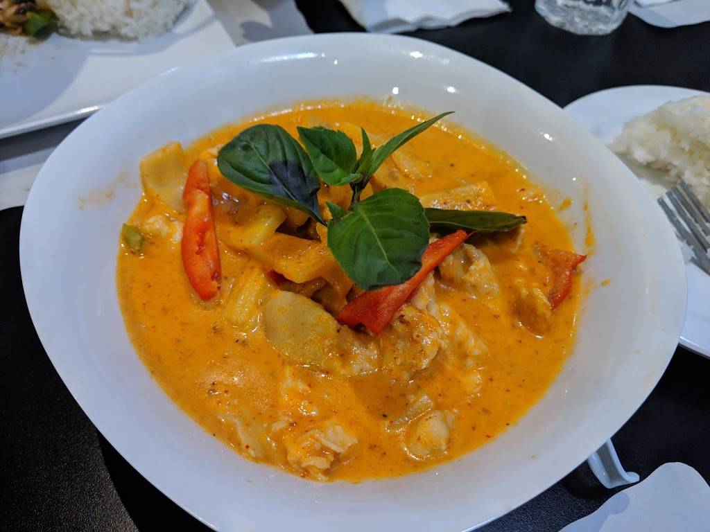 Mum Mum Asian Kitchen | restaurant | 9575 W Tropicana Ave #1, Las Vegas, NV 89148, USA | 7024105550 OR +1 702-410-5550