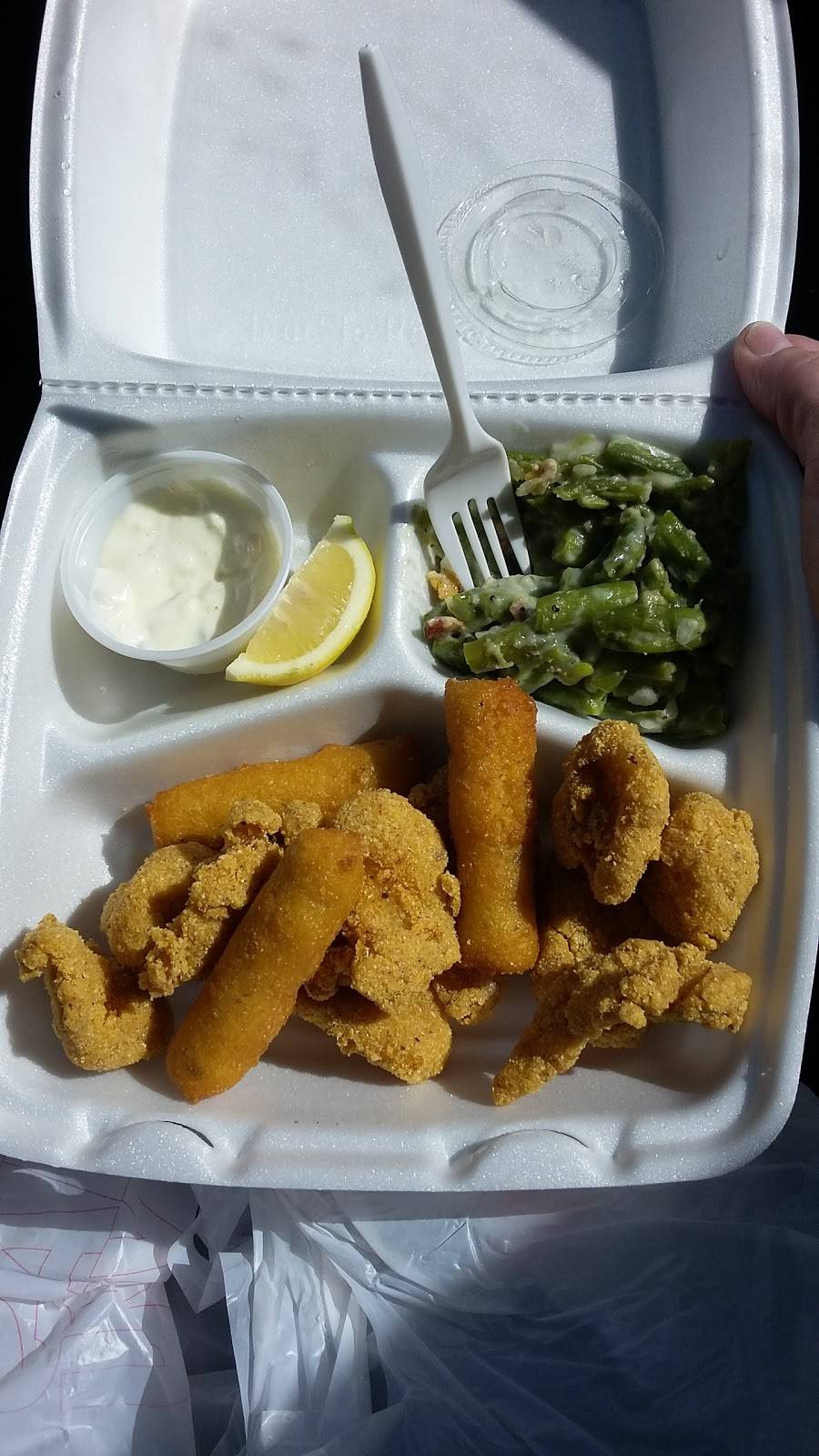 The Wing Shack | restaurant | 3260 Irving Blvd #100, Dallas, TX 75247, USA | 2146300100 OR +1 214-630-0100