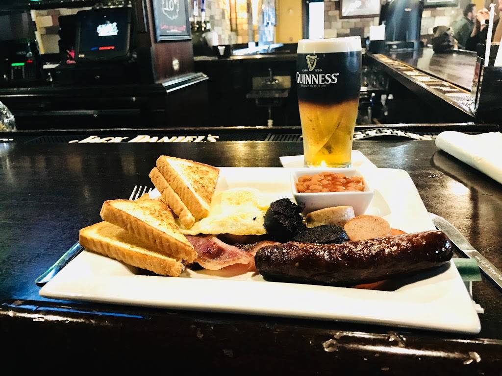 Frankie Farrells | restaurant | 8112 Poinciana Blvd, Orlando, FL 32821, USA | 4072381003 OR +1 407-238-1003