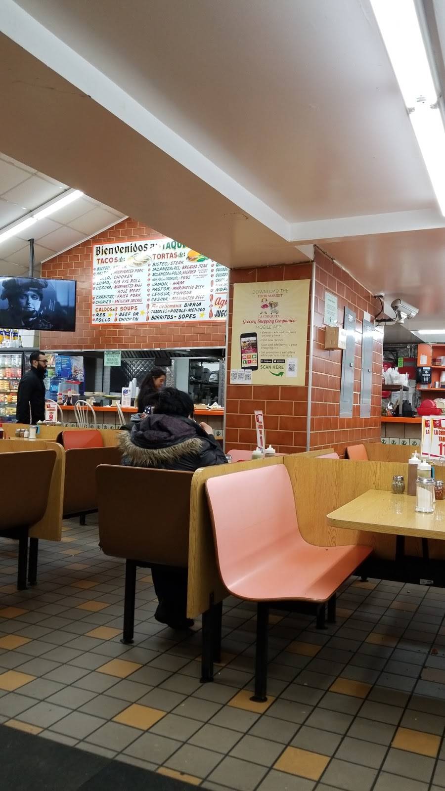 La Chiquita Supermarket | restaurant | 3555 W 26th St, Chicago, IL 60623, USA | 7735220950 OR +1 773-522-0950