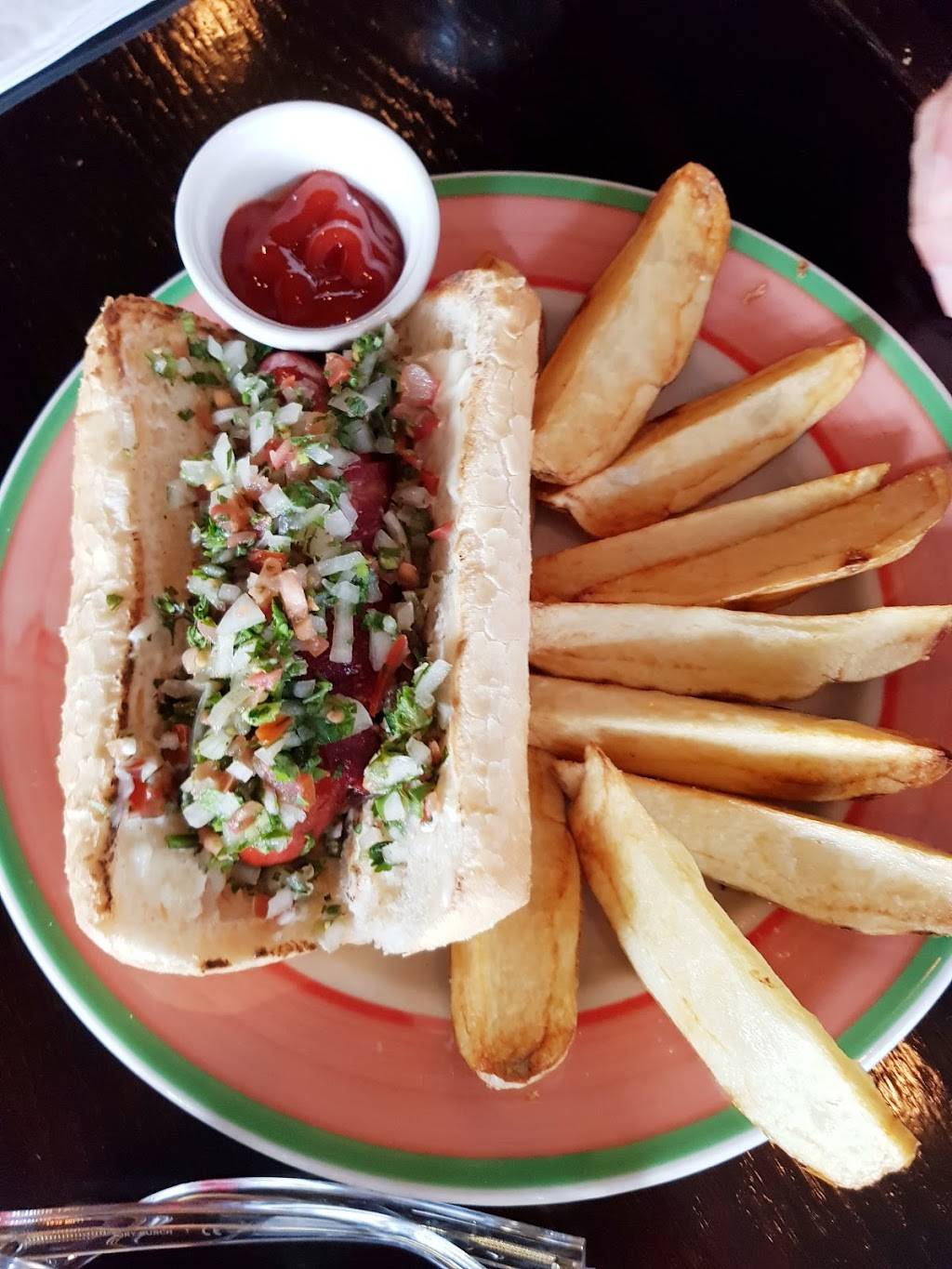 The Mozart | restaurant | 2830 W Armitage Ave, Chicago, IL 60647, USA | 7736879050 OR +1 773-687-9050