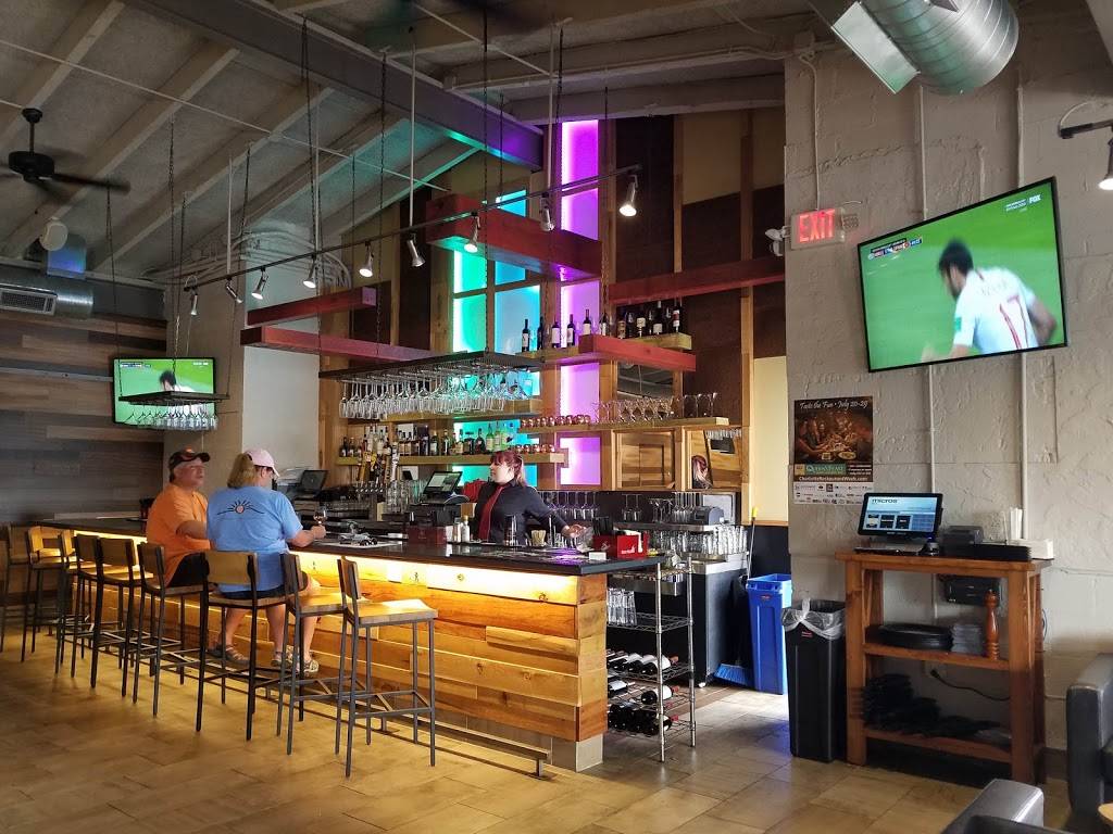 Estias Kouzina | restaurant | 609 N Main St, Belmont, NC 28012, USA | 7048257005 OR +1 704-825-7005