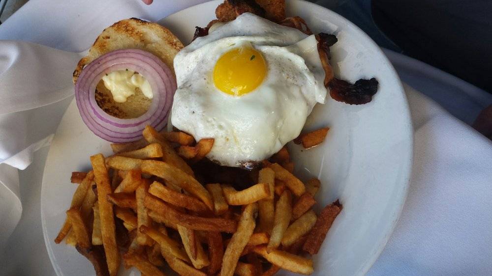 Centro | restaurant | 1003 Locust St, Des Moines, IA 50309, USA | 5152481780 OR +1 515-248-1780