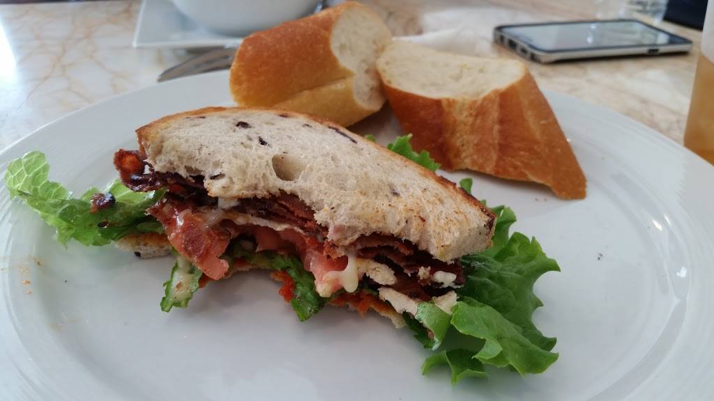 Cafe Magazzino | cafe | 3917 W Riverside Dr, Burbank, CA 91505, USA | 8189537220 OR +1 818-953-7220