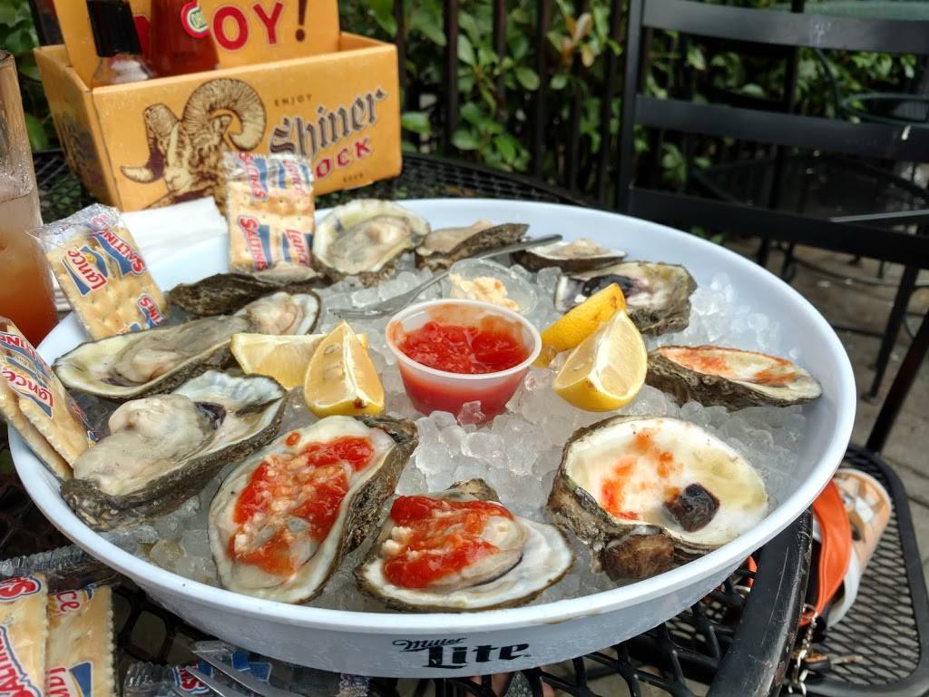 Silky OSullivans | restaurant | 183 Beale St, Memphis, TN 38103, USA | 9015229596 OR +1 901-522-9596