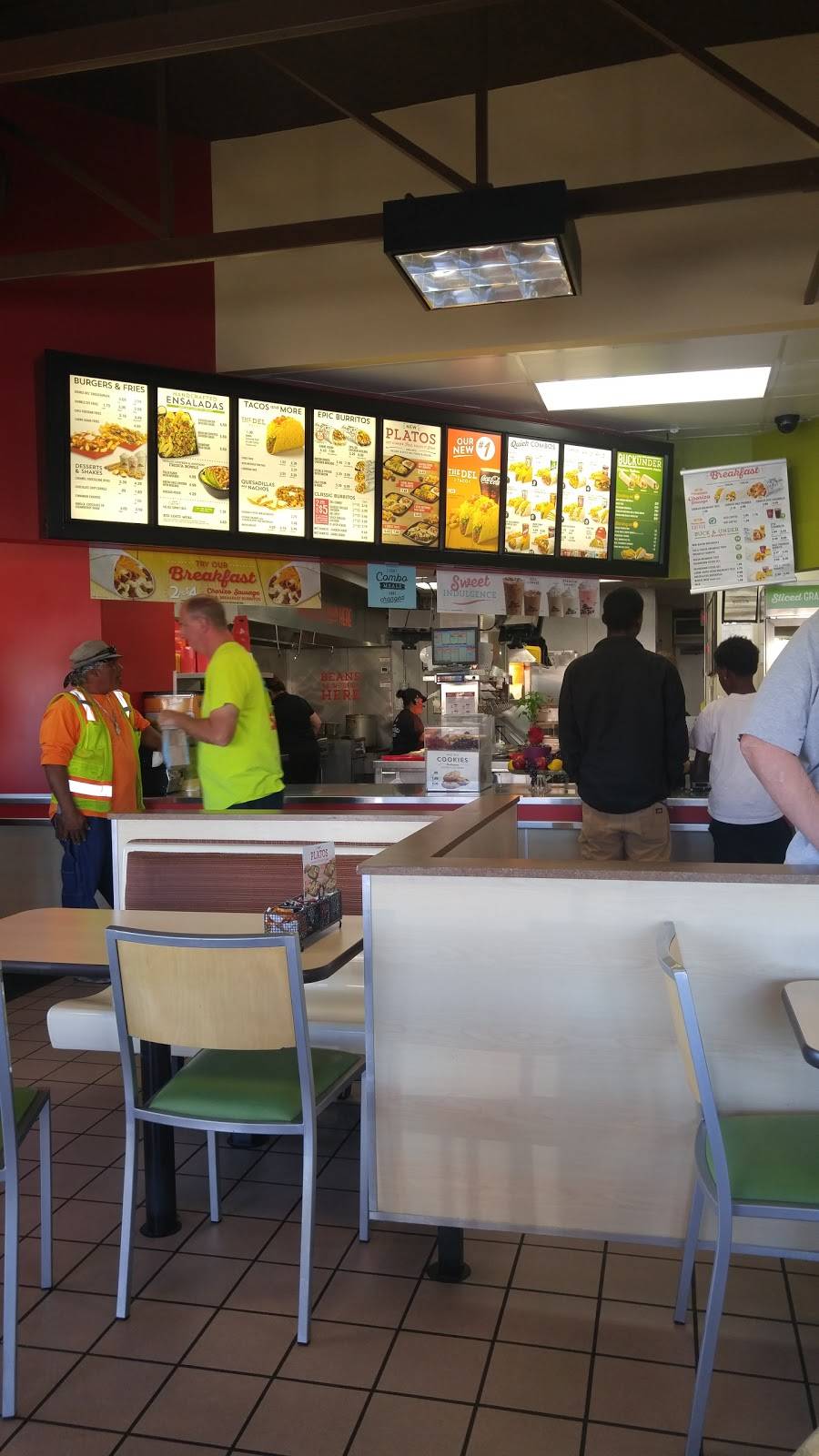 Del Taco | meal takeaway | 2531 E Craig Rd, North Las Vegas, NV 89030, USA | 7026390035 OR +1 702-639-0035