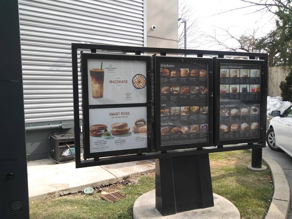 Starbucks | cafe | 9430 Academy Rd, Philadelphia, PA 19114, USA | 2156734703 OR +1 215-673-4703