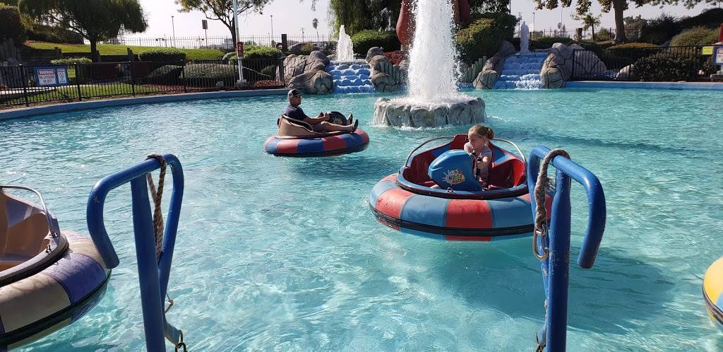 Boomers! Modesto | meal takeaway | 4215 Bangs Ave, Modesto, CA 95356, USA | 2095455248 OR +1 209-545-5248