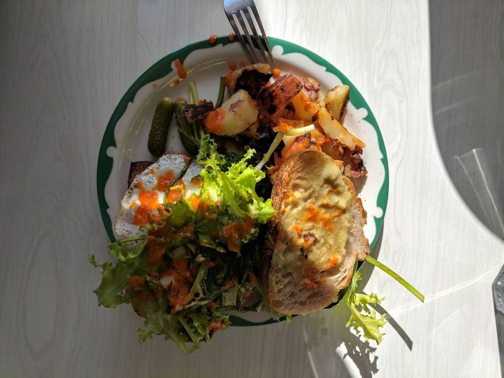 Roses Fine Food | bakery | 10551 E Jefferson Ave, Detroit, MI 48214, USA | 3138222729 OR +1 313-822-2729