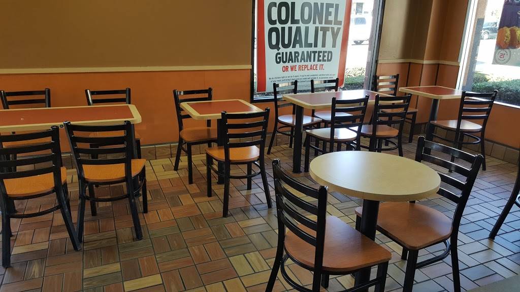 KFC | restaurant | 320 N Soto St, Los Angeles, CA 90033, USA | 3232681133 OR +1 323-268-1133