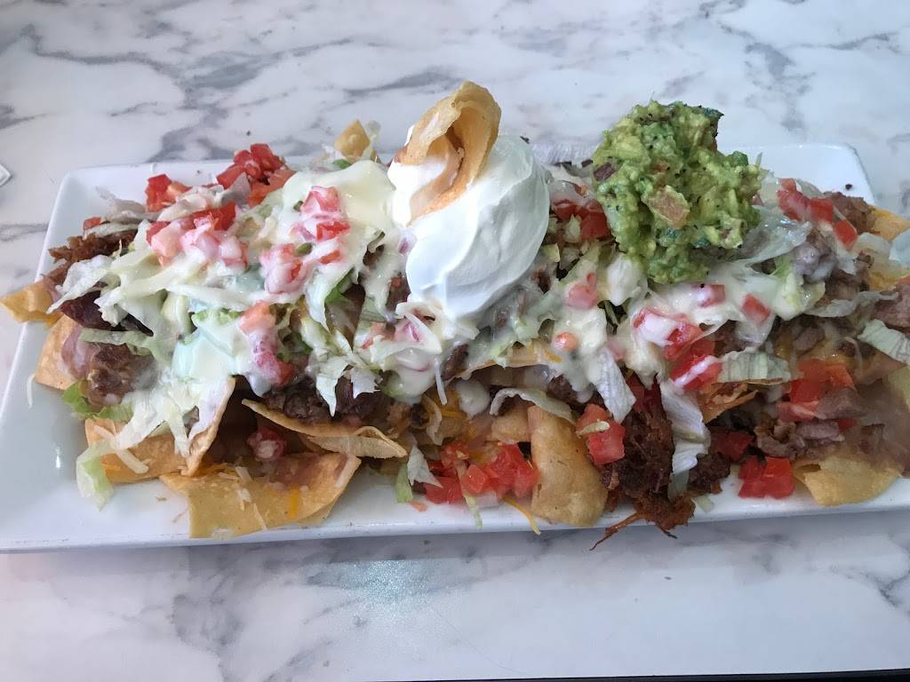 La Tropicana Mexican Food Market and Restaurant | restaurant | 2743 86th St, Urbandale, IA 50322, USA | 5153343456 OR +1 515-334-3456