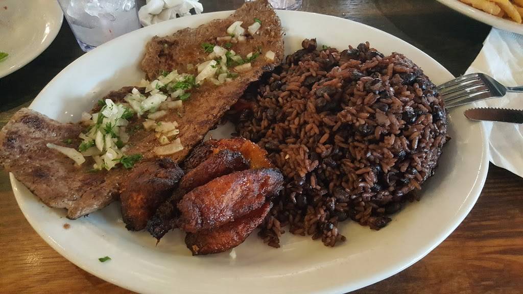 Polo Norte Coral Way | restaurant | 7360 SW 24th St, Miami, FL 33155, USA | 7865823434 OR +1 786-582-3434