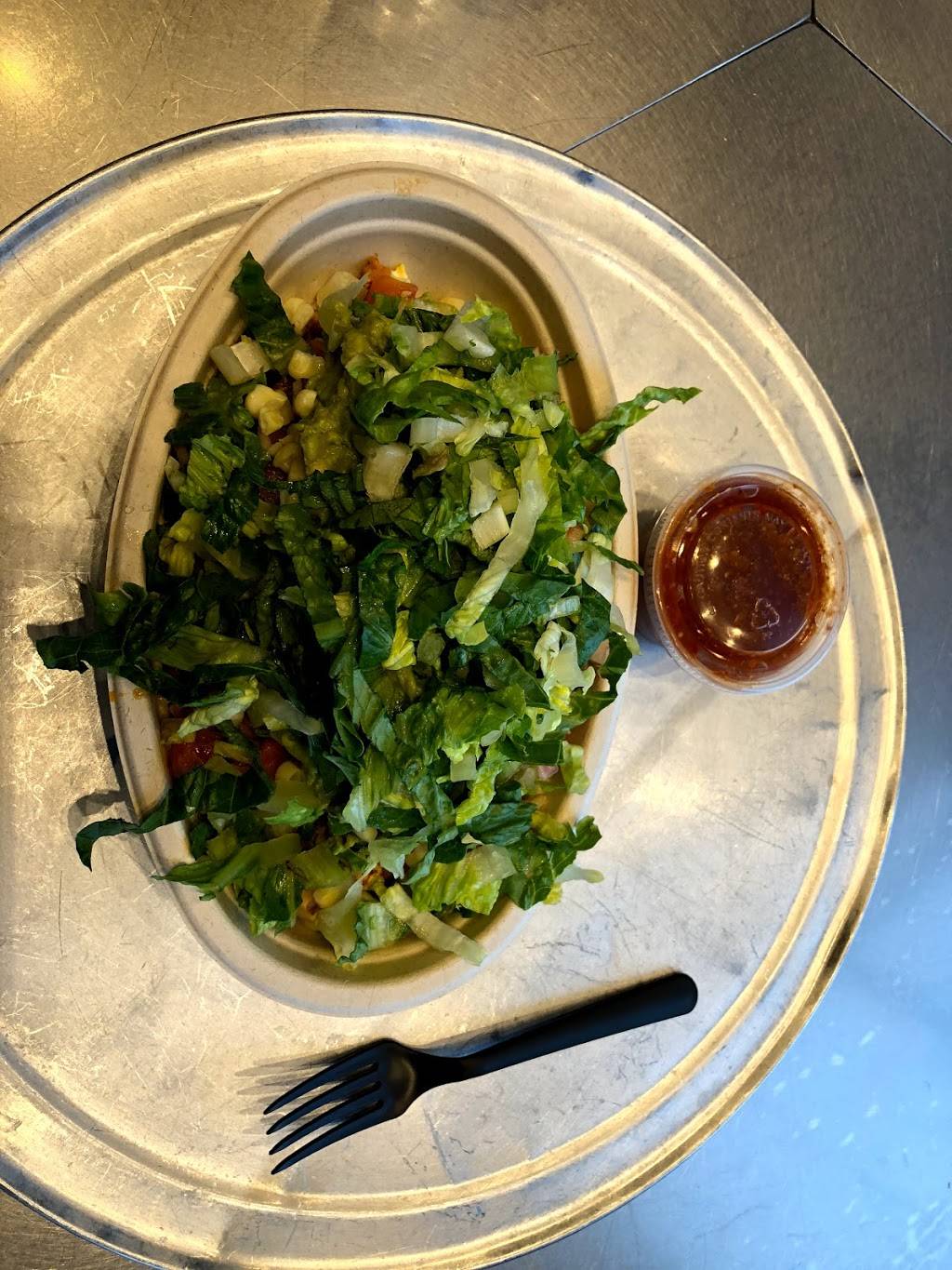 Chipotle Mexican Grill | restaurant | 18885 Traditions Dr, Northville, MI 48168, USA | 2483470966 OR +1 248-347-0966