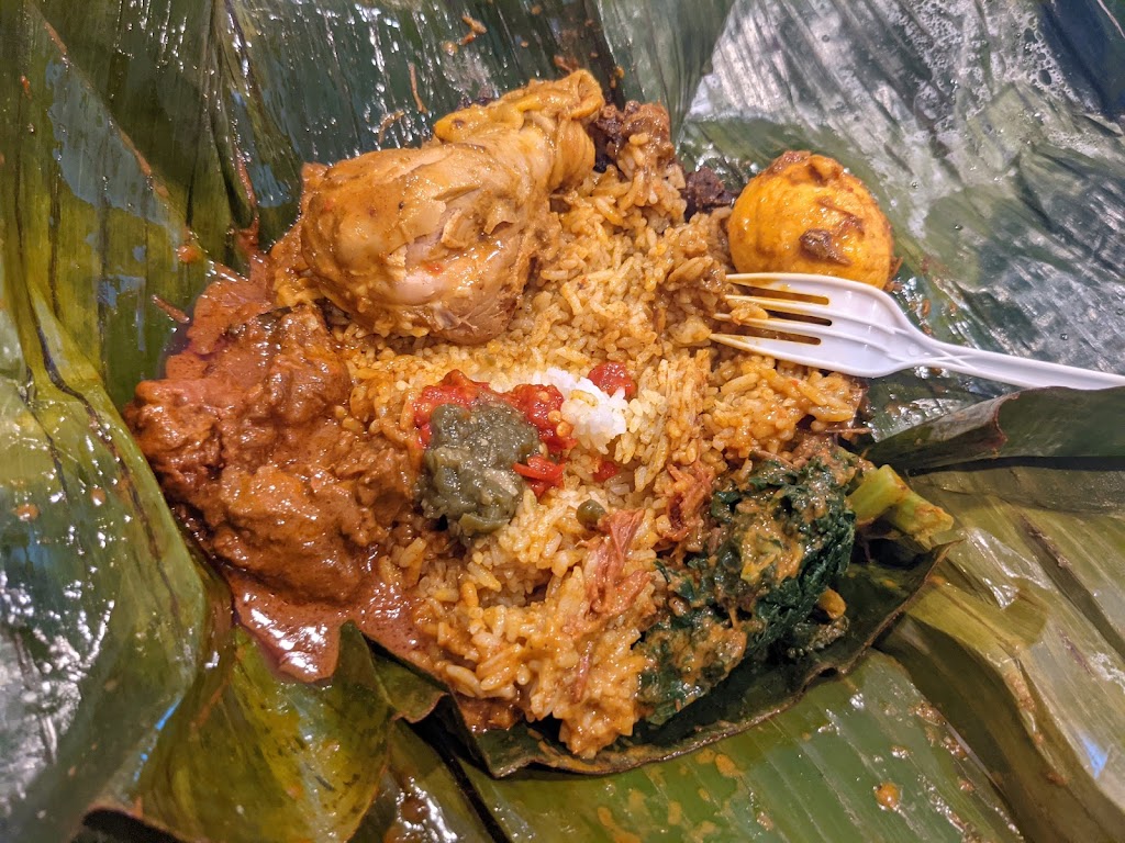 Indo Bistro | restaurant | 22419 Barton Rd, Grand Terrace, CA 92313, USA | 9095334288 OR +1 909-533-4288