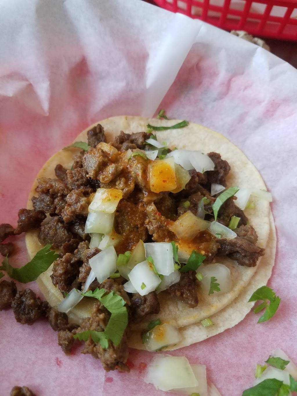 Flakos Takos Taqueria | restaurant | 123 W Elm St, Lodi, CA 95240, USA | 2096258515 OR +1 209-625-8515