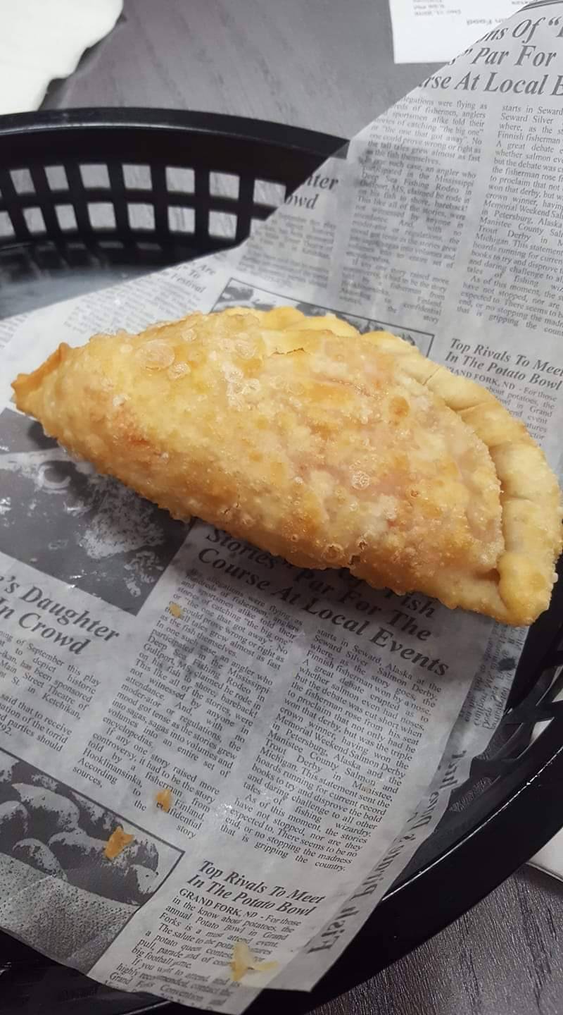 Empanadas Latin Street Food | restaurant | 5543 Ridge Rd, Parma, OH 44129, USA | 4403405618 OR +1 440-340-5618