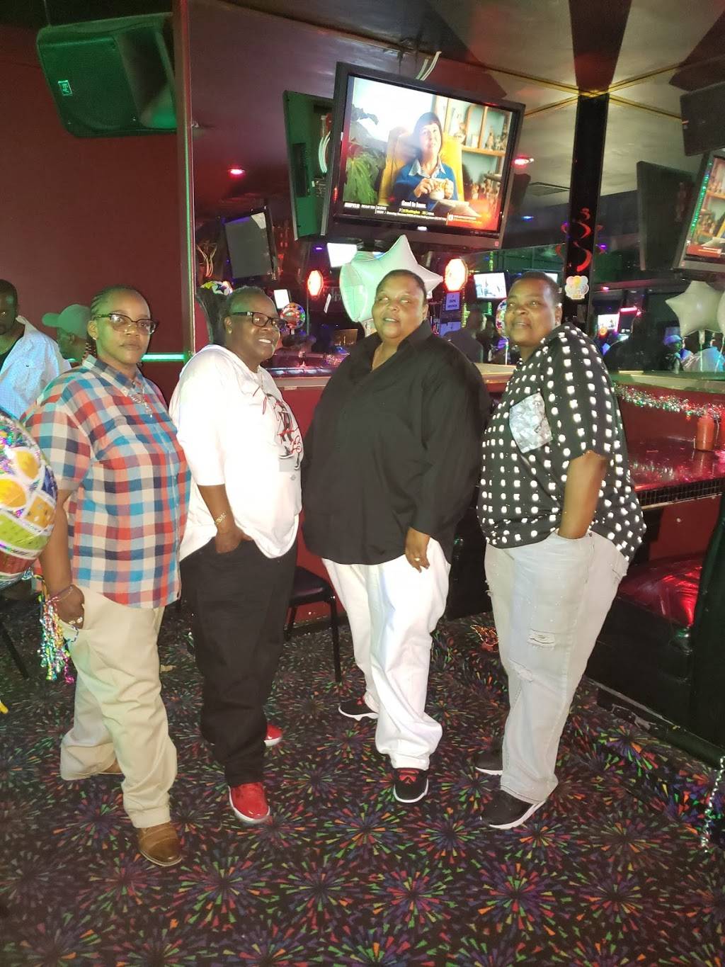 Crenshaw Live Bar & Grill | restaurant | Los Angeles, CA 90008, USA | 3232961066 OR +1 323-296-1066