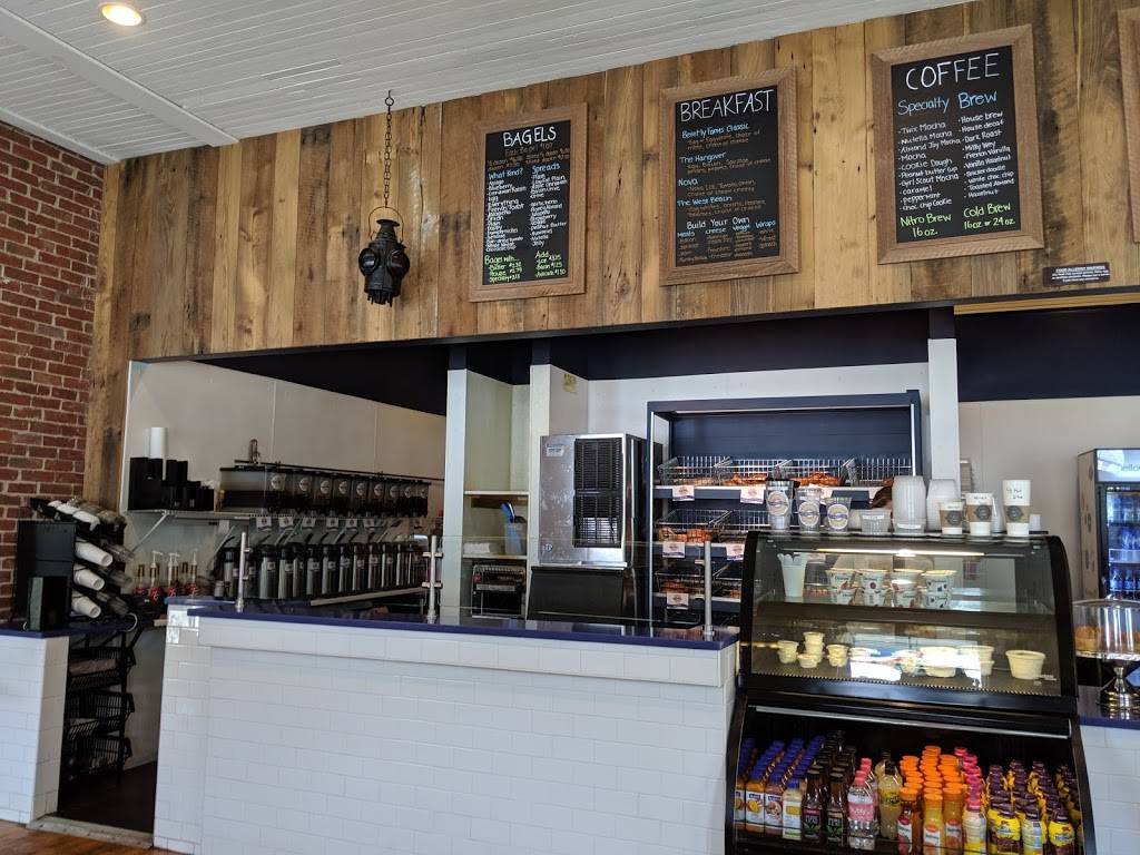 The Bagel Shop | restaurant | 3 Oak St, Beverly, MA 01915, USA | 9789696913 OR +1 978-969-6913