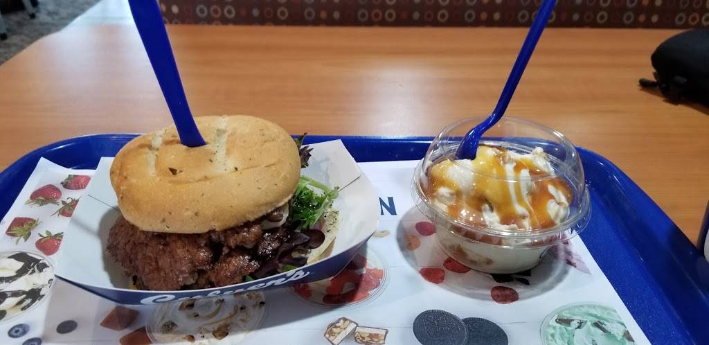 Culvers | restaurant | 2021 Brackett Ave, Eau Claire, WI 54701, USA | 7158311060 OR +1 715-831-1060