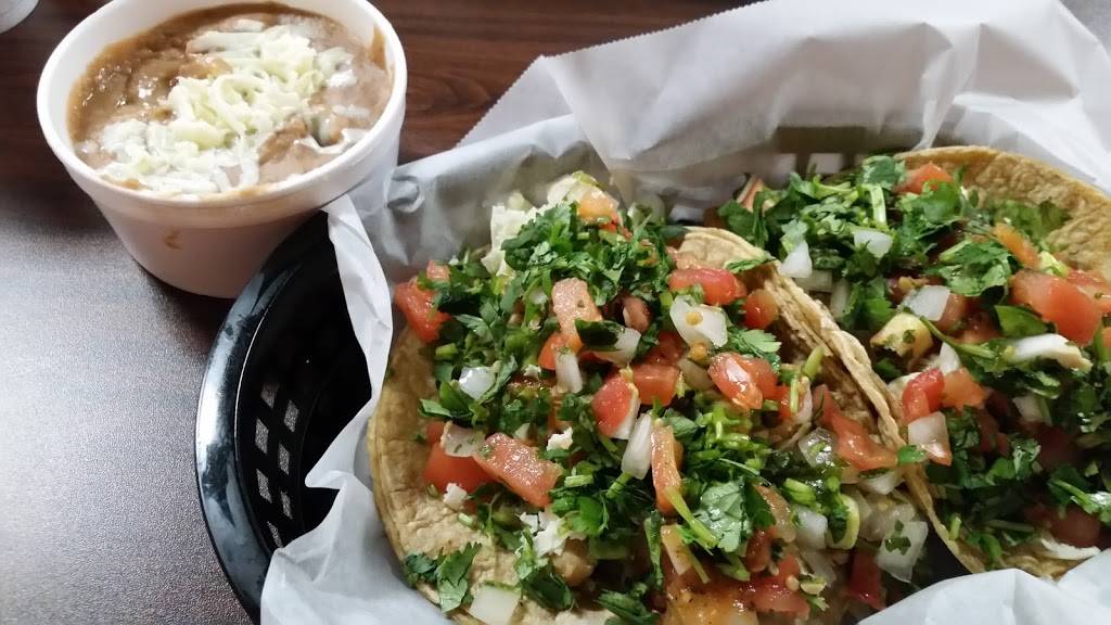 Los Compadres Mexican Taqueria in Batavia | restaurant | 40 Oak St, Batavia, NY 14020, USA | 5852504067 OR +1 585-250-4067