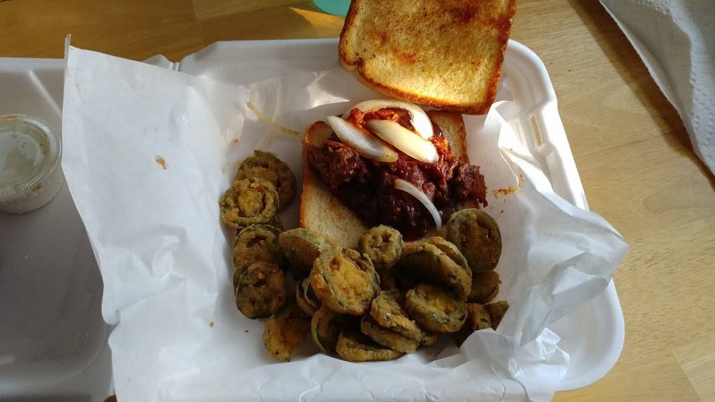 Roosters Roadhouse | restaurant | 113 Industrial St, Denton, TX 76201, USA | 9403824227 OR +1 940-382-4227