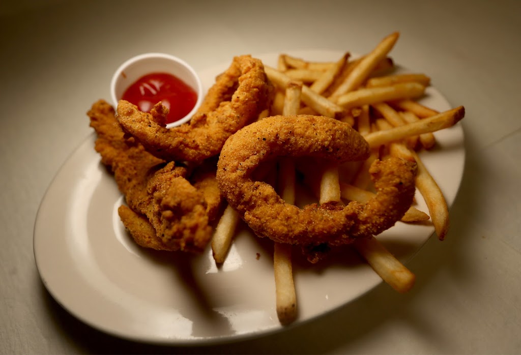 Stump Restaurant & Club | restaurant | 3819 Sam Rayburn Pkwy, Brookeland, TX 75931, USA | 4096989495 OR +1 409-698-9495