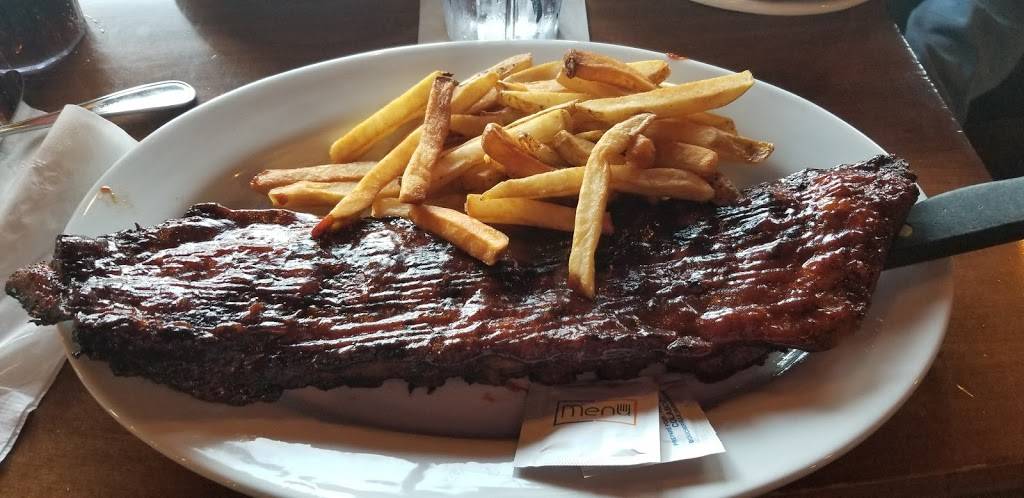 Chucks Roadhouse Bar & Grill | restaurant | 6675 Tecumseh Rd E, Windsor, ON N8T 1E7, Canada | 2262219800 OR +1 226-221-9800