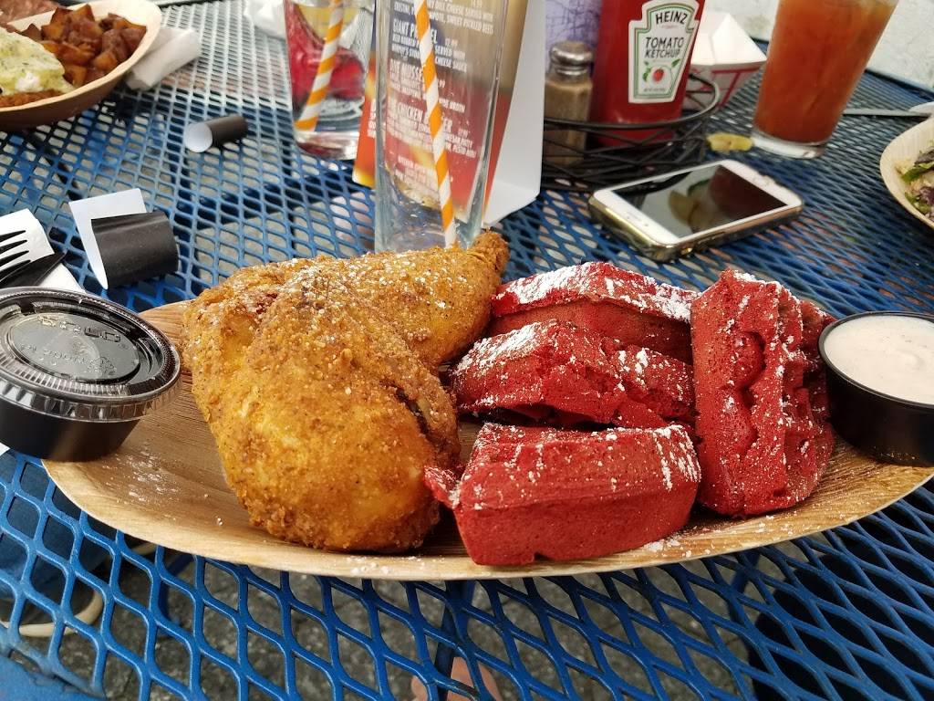 South Shore Dive | restaurant | 65 Main St, West Sayville, NY 11796, USA | 6312186500 OR +1 631-218-6500