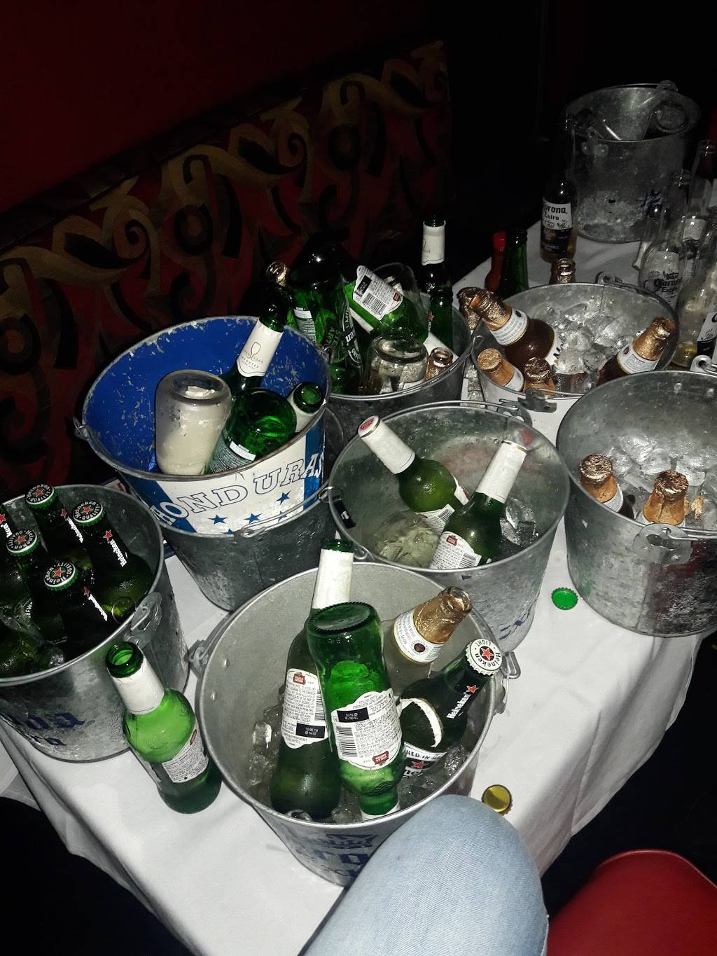 Mi Pueblo Viejo Bar & Entertainment | restaurant | 4000 W Washington Blvd, Los Angeles, CA 90018, USA | 3238705272 OR +1 323-870-5272