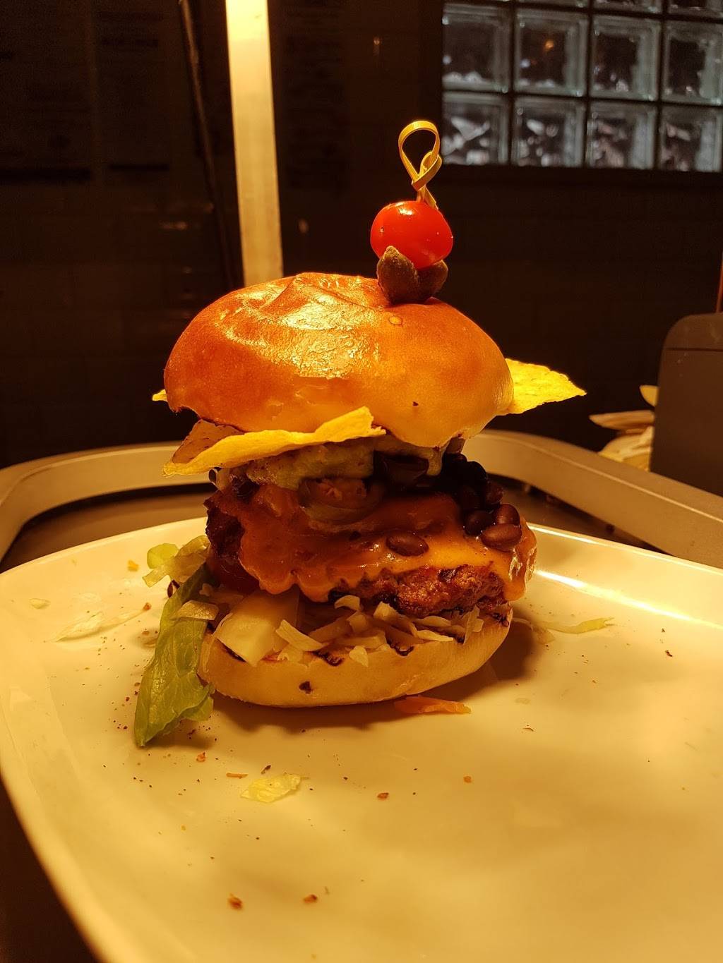 Le Pub Du Bon Vivant | restaurant | 70 Prom. du Portage, Gatineau, QC J8X 2K1, Canada | 8192057900 OR +1 819-205-7900