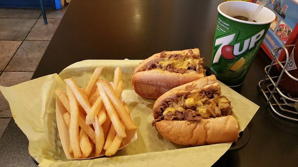 Frankies South Philly Cheesesteaks | restaurant | 2574 N Campbell Ave, Tucson, AZ 85719, USA | 5207952665 OR +1 520-795-2665