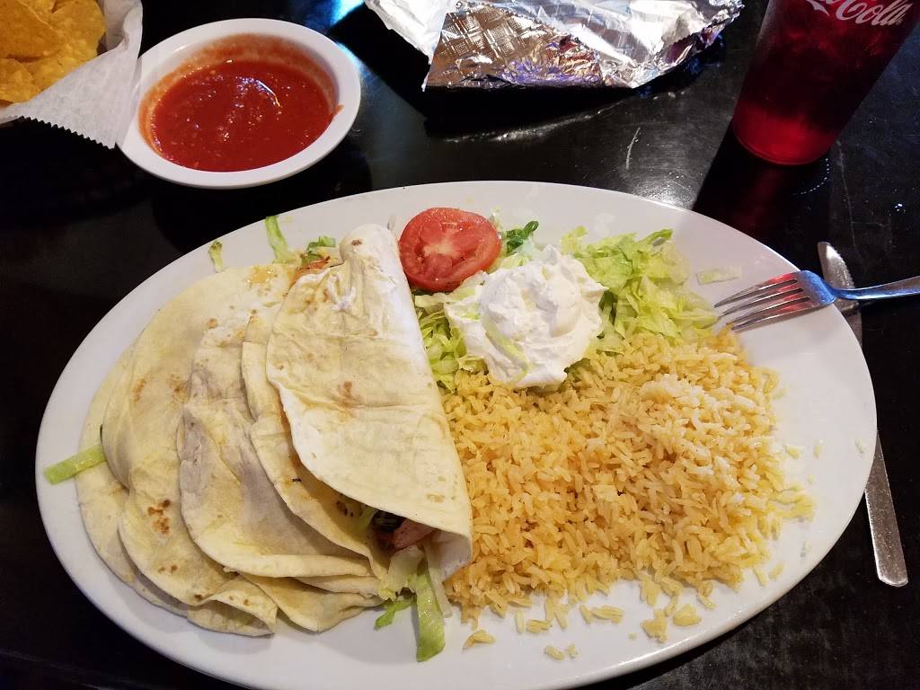 Rio Mexican Cuisine | restaurant | 300 E U.S. Hwy 19E Bypass, Burnsville, NC 28714, USA | 8286829110 OR +1 828-682-9110