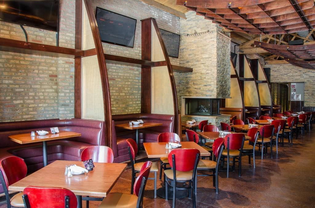 The Boundary Tavern and Grille | restaurant | 1932 W Division St, Chicago, IL 60622, USA | 7732781919 OR +1 773-278-1919