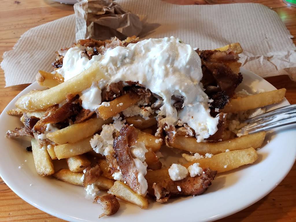 GYRO BAR COXWELL | restaurant | 1050 Coxwell Ave, East York, ON M4C 3G5, Canada | 6473505976 OR +1 647-350-5976