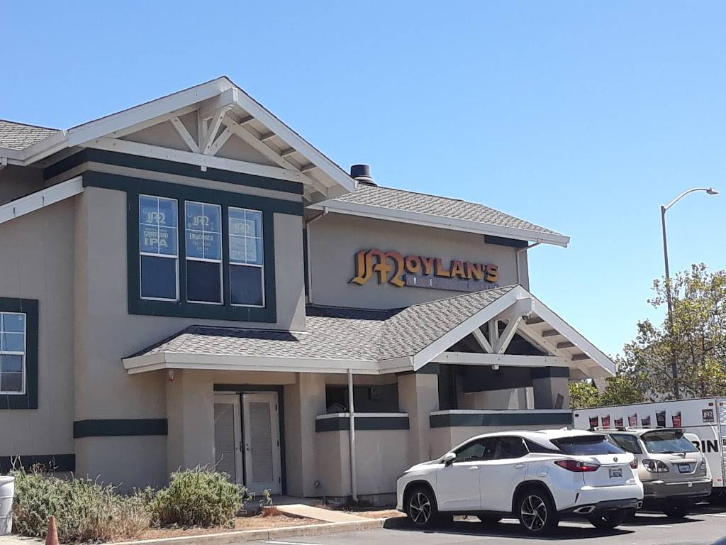 Moylans Brewing Company | restaurant | 15 Rowland Way, Novato, CA 94945, USA | 4158984677 OR +1 415-898-4677