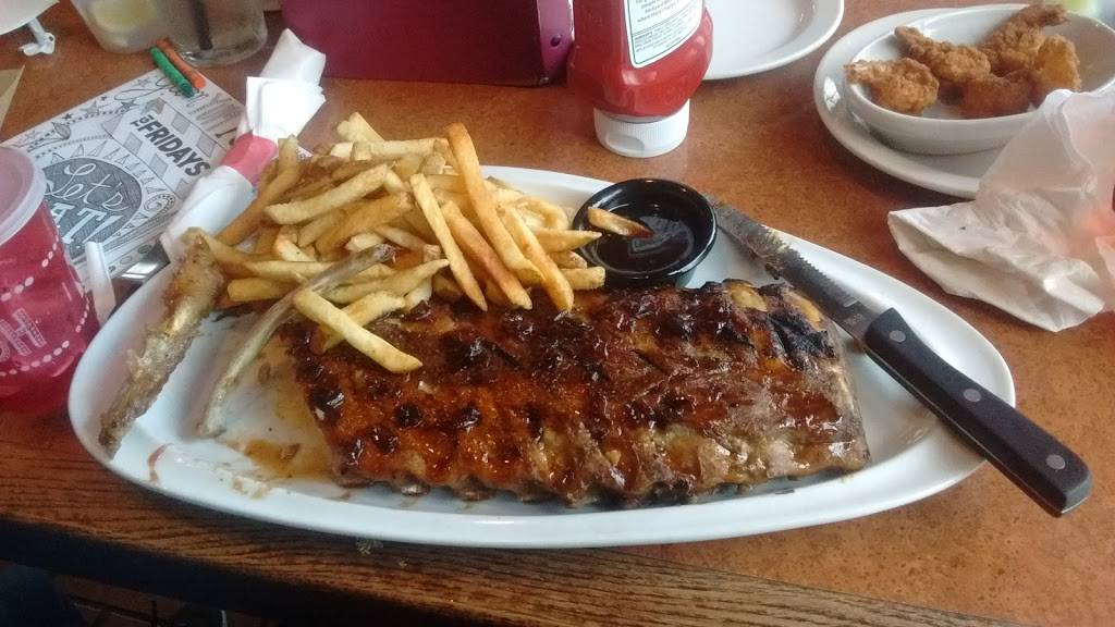 TGI Fridays | restaurant | 1835 N Hwy 17, Mt Pleasant, SC 29464, USA | 8438498177 OR +1 843-849-8177