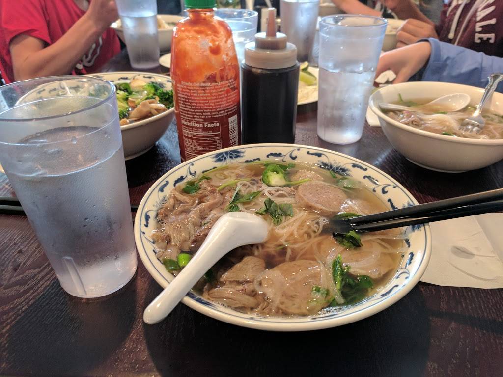 Pho Thân Brothers | restaurant | 7800 Aurora Ave N, Seattle, WA 98103, USA | 2065275973 OR +1 206-527-5973