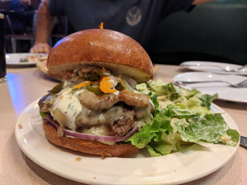 Danettes Brick Oven Pub | restaurant | 2875 Ray Lawyer Dr, Placerville, CA 95667, USA | 5306227420 OR +1 530-622-7420