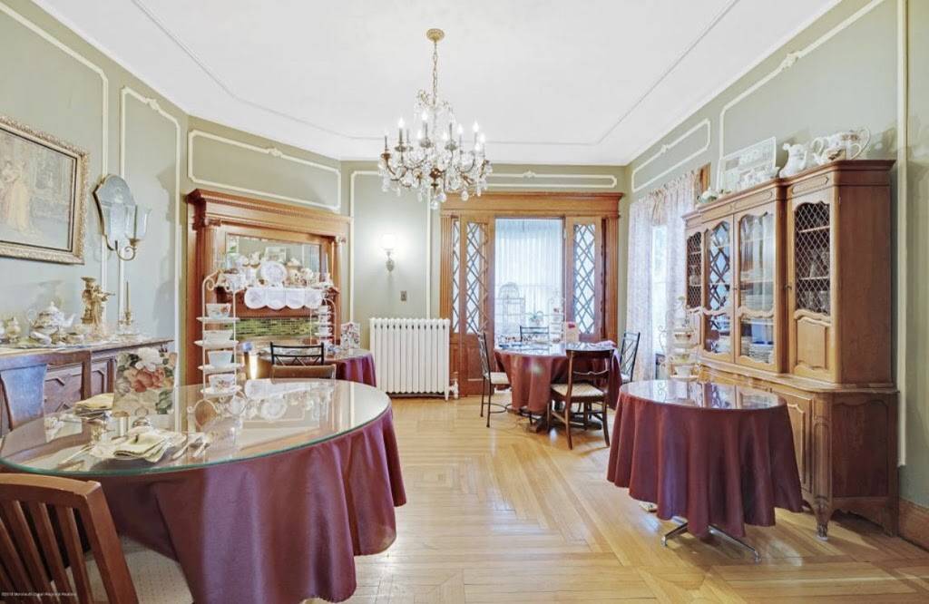 Mathis House, a Victorian Bed & Breakfast and Tearoom | restaurant | 600 Main St, Toms River, NJ 08753, USA | 7328187580 OR +1 732-818-7580